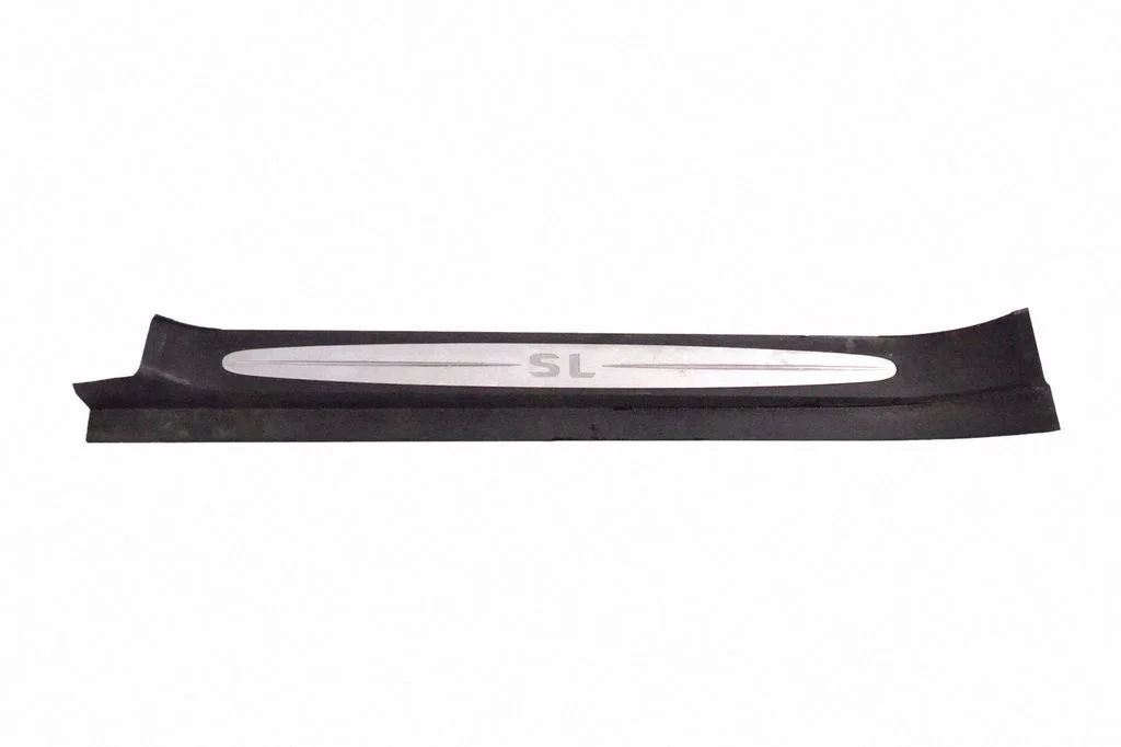 (A) pillar trim A2306800335