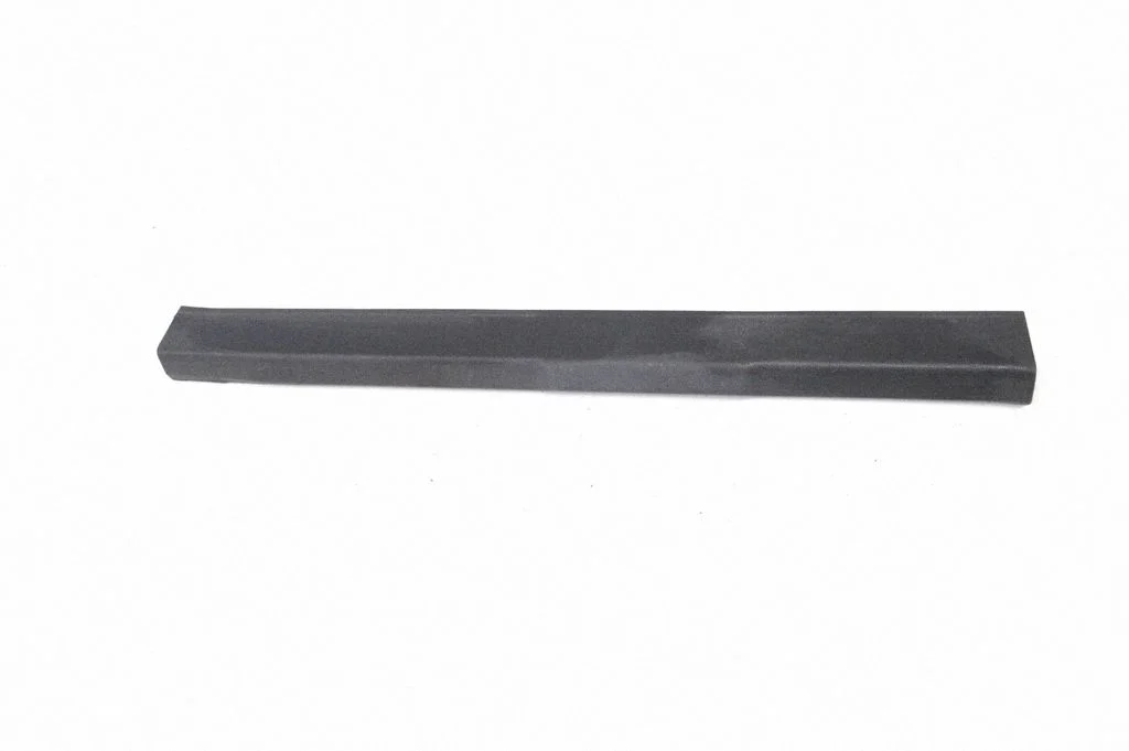(A) statņa apdare 8A61B13201ACW