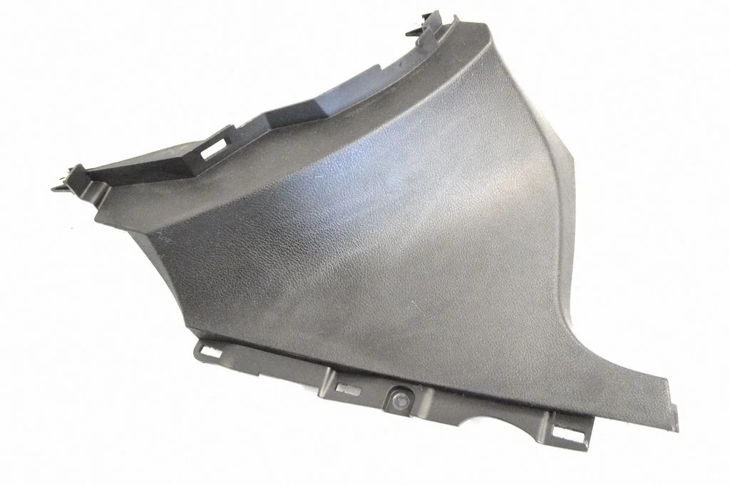 (A) pillar trim PP01682039BL
