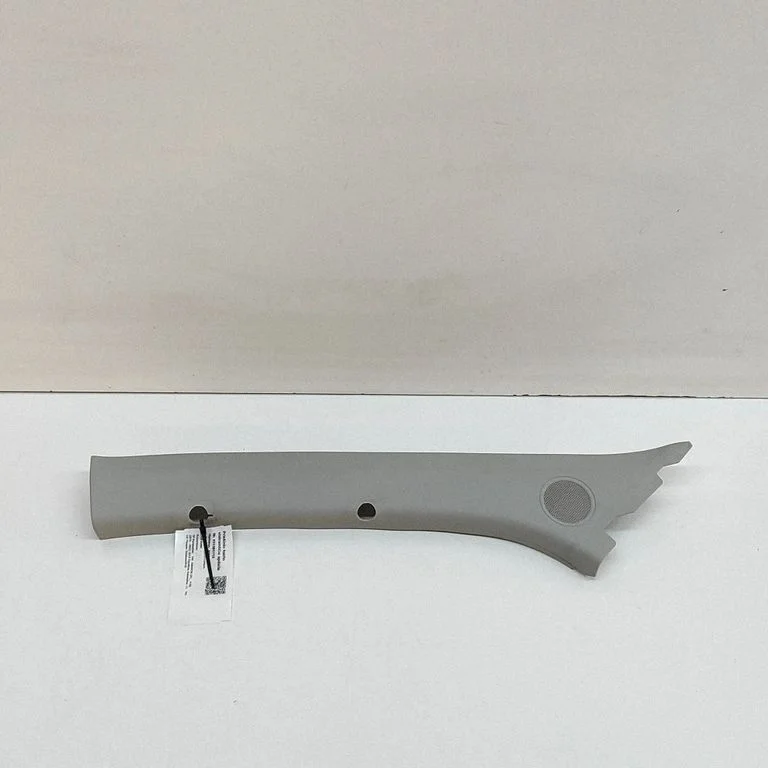 (A) piilari kate – Volkswagen Amarok (2010-2020)