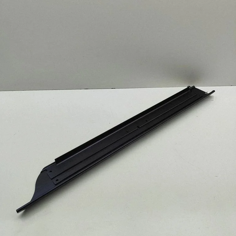 (A) statņa apdare 8G3313242AE