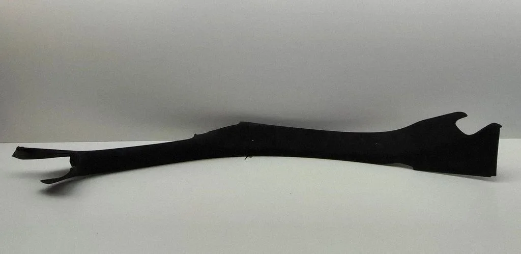 (A) statņa apdare 6G3303512BC