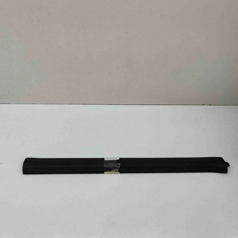 (A) pillar trim A1726800135