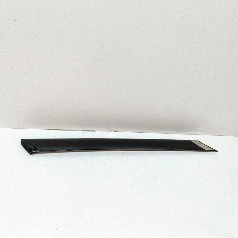 (A) piilari kate 86251CU000