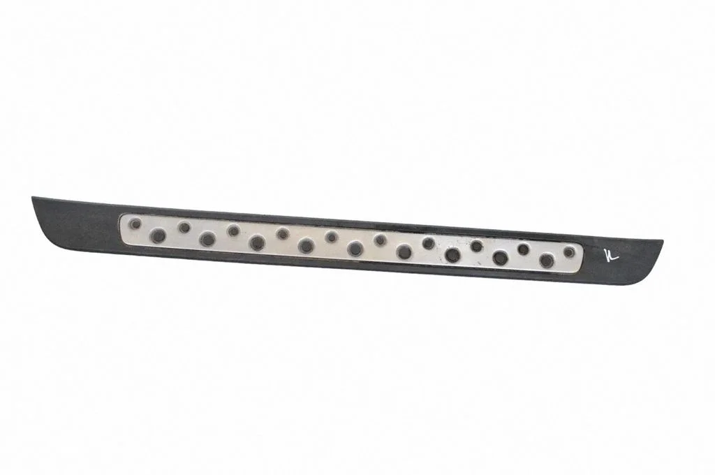 (A) pillar trim 94060CA140