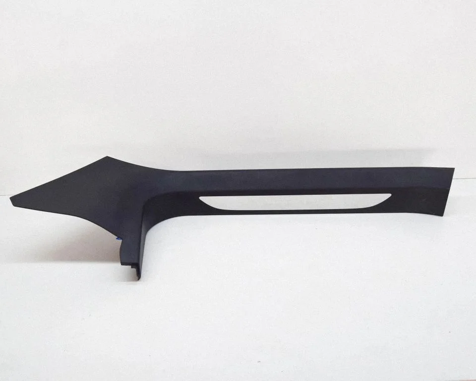(A) pillar trim – Tesla Model S (2012-)