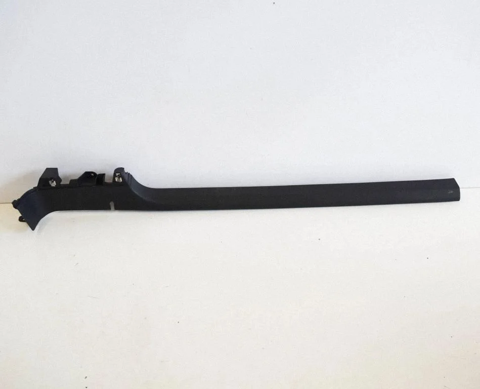 (A) piilari kate 1K8853371C