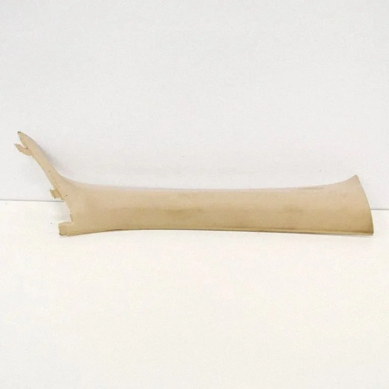 (A) pillar trim 7112736