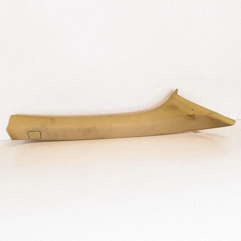 (A) pillar trim – Volvo XC60 (2009-2013)