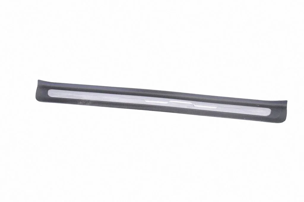 (A) pillar trim 7750035500