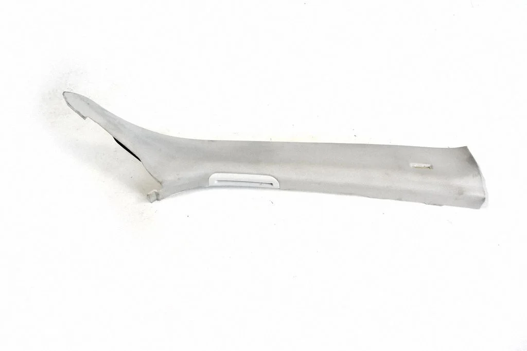 (A) piilari kate J8A203512A