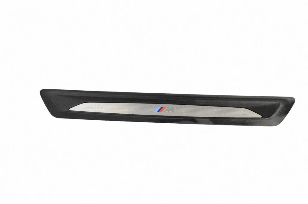 Osłona słupka A 8051037