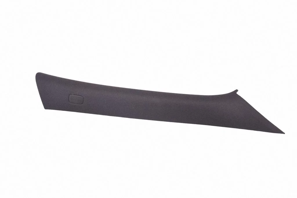 (A) piilari kate – Mercedes-Benz CLA-klass C117 X117 W117 (2013-2019)
