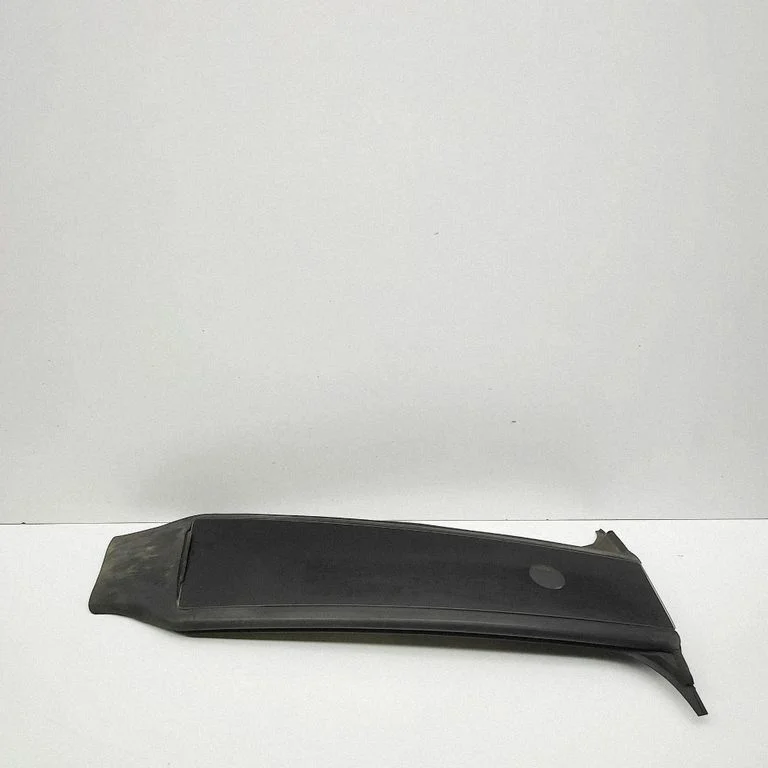 (B) pillar trim (bottom) 162563800B