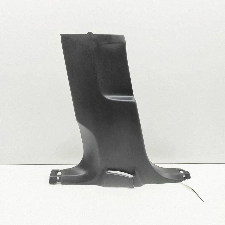 (B) pillar trim (bottom) 95C867239
