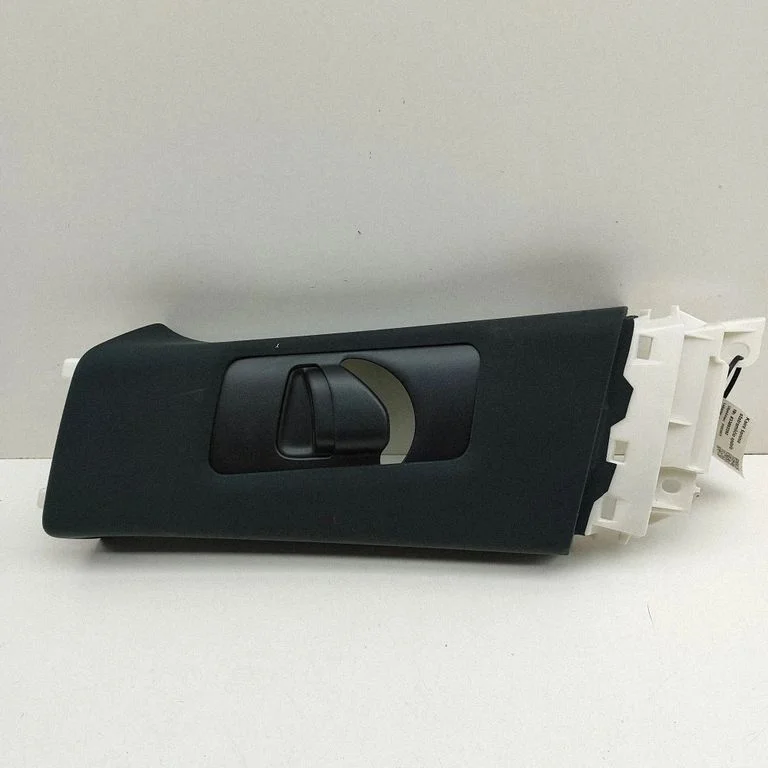 (B) pillar trim (bottom) – Lexus RX 450H (2016-)