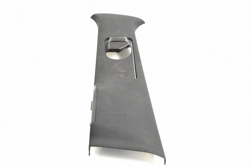 (B) pillar trim (bottom) – Mercedes-Benz GLS-Class X166 (2015-2019)
