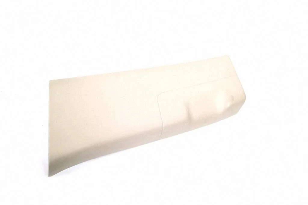 (B) pillar trim (bottom) – Land Rover Range Rover L405 (2013-2021)