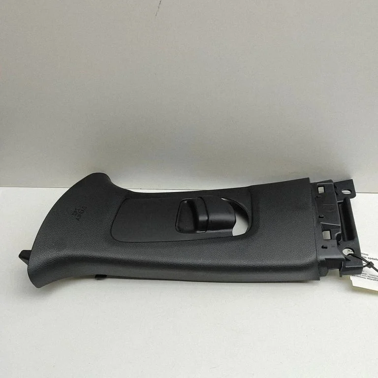 (B) pillar trim (bottom) 6242047110