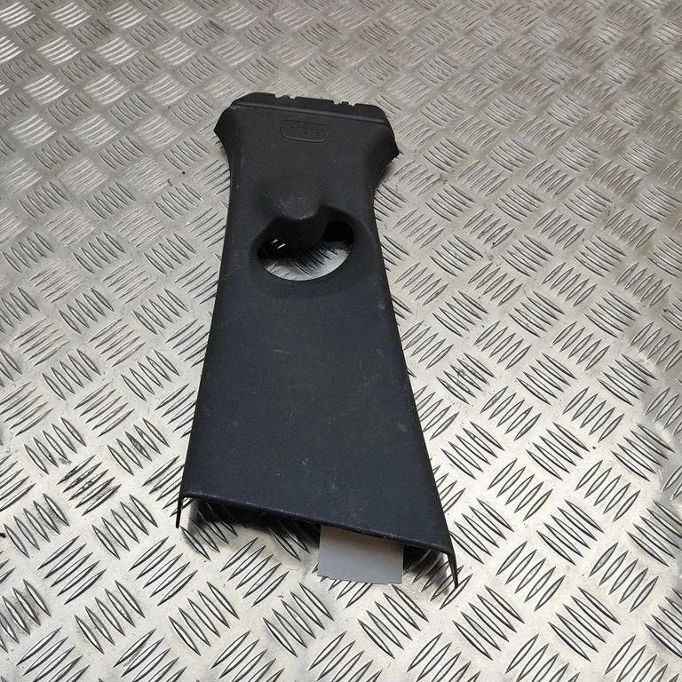 (B) pillar trim (bottom) – BMW X1 F48 F49 (2015-2022)