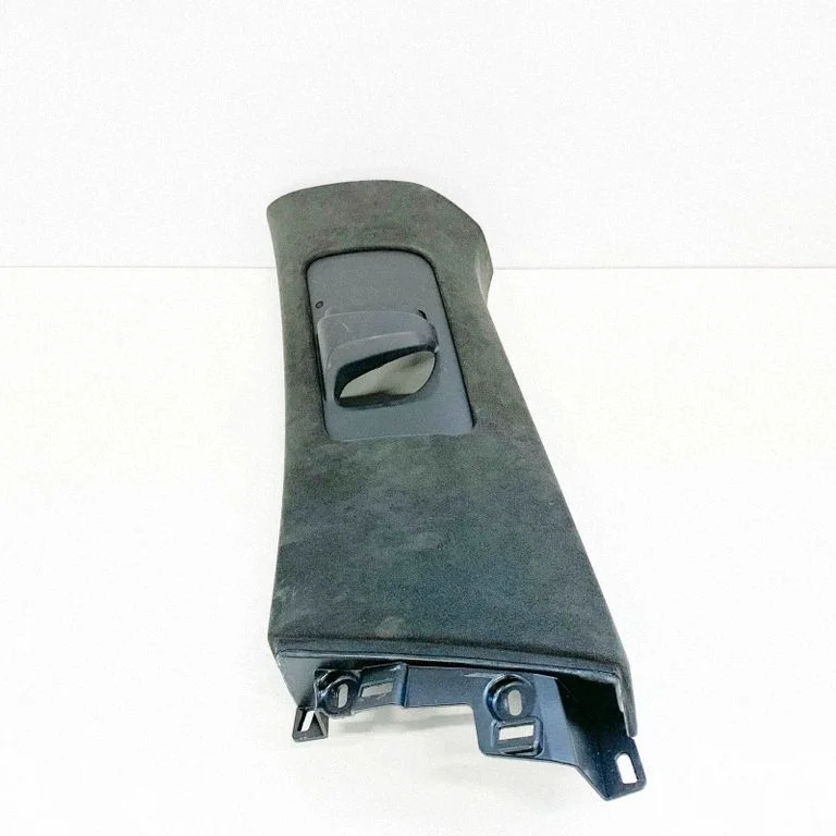 (B) pillar trim (bottom) 103595100A