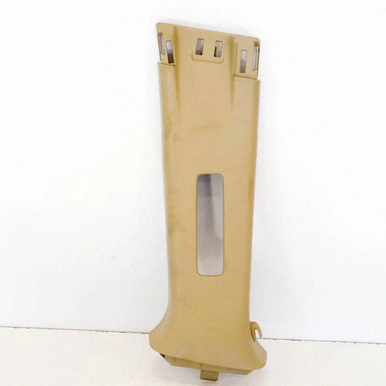 (B) piilari kate (alumine) – Honda CR-V (2013-2016)