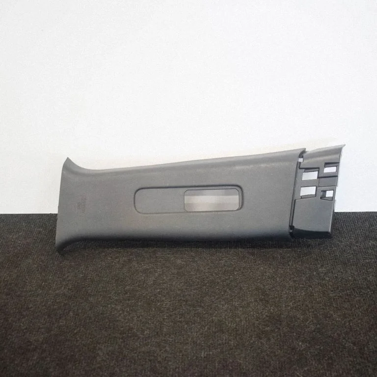 (B) pillar trim (bottom) – left