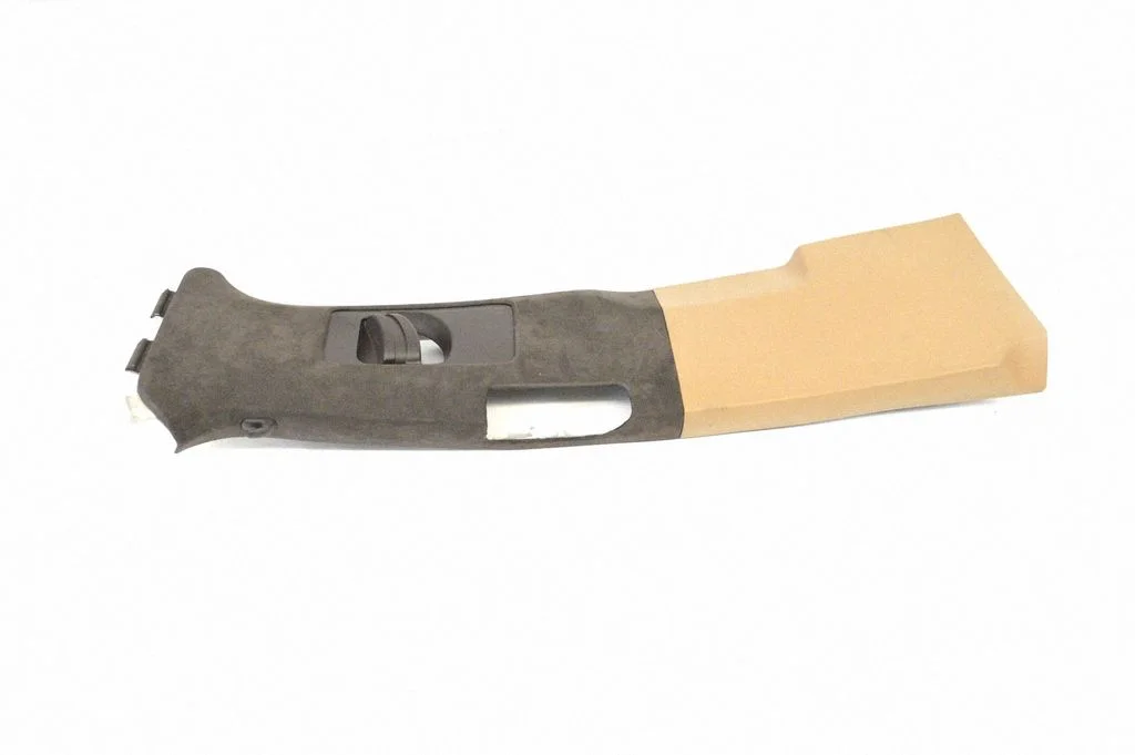 (B) pillar trim (bottom) – Volkswagen Touareg II (2010-2018)