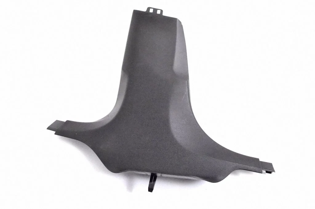 (B) pillar trim (bottom) – BMW 5 Series G30 G31 G38 (2016-)