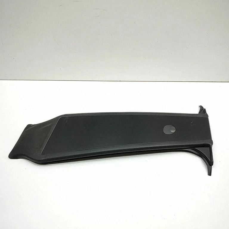 (B) pillar trim (top) 198879500A