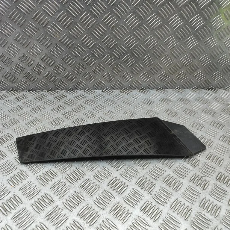 (B) pillar trim (top) 9J0845031