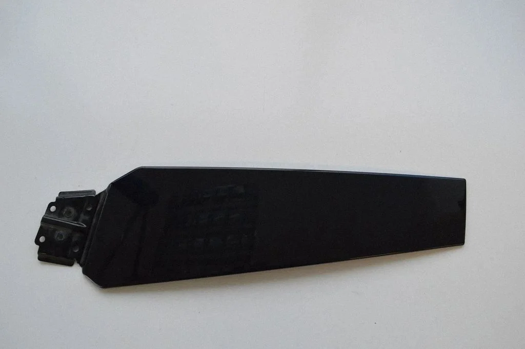 (B) statņa apdare (augšējā) 8T8853290