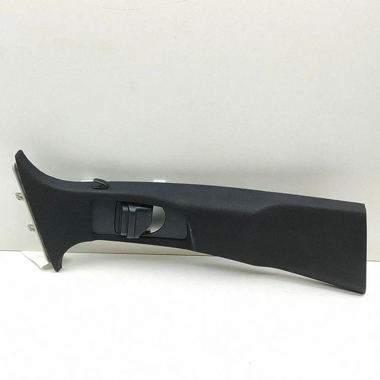 (B) pillar trim (top) A2136903425