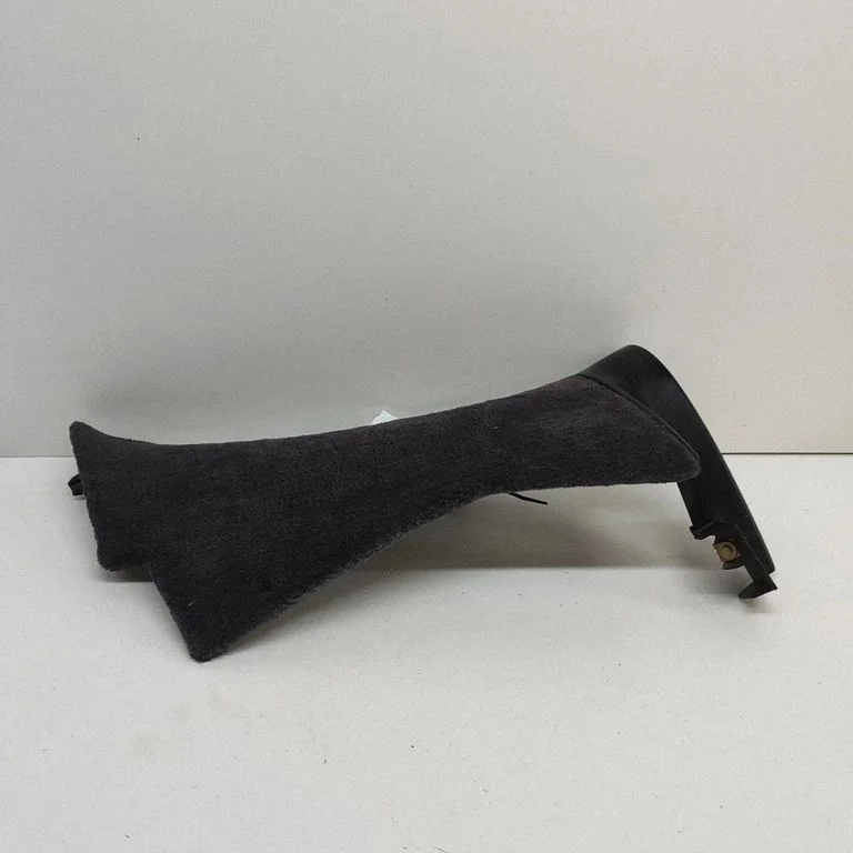 (B) pillar trim (top) 98655131600