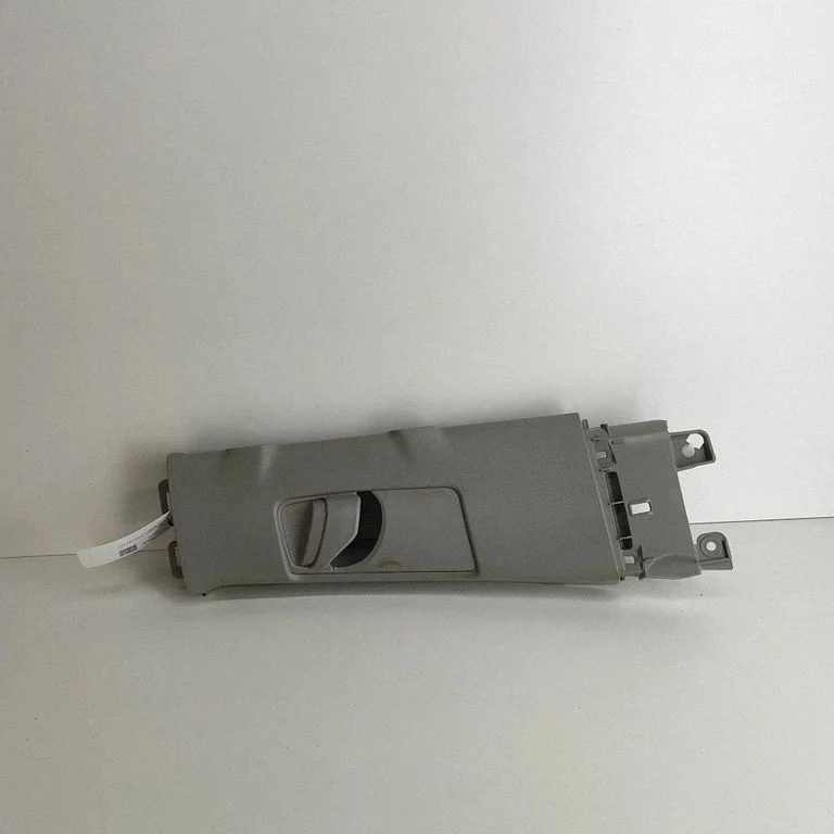 (B) pillar trim (top) 6241060220