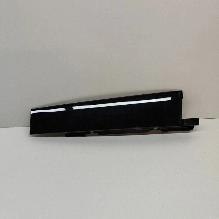 (B) pillar trim (top) LJ8BR254A40ABW