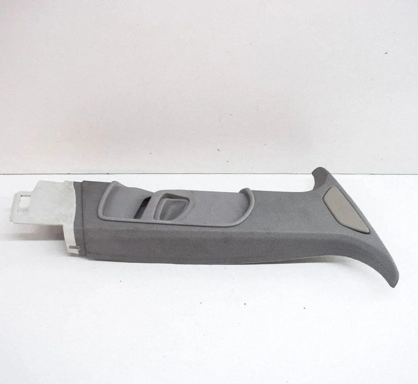 (B) statņa apdare (augšējā) 09180682