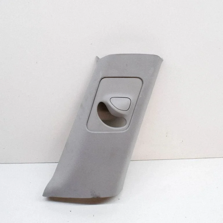 (B) pillar trim (top) 108625501J