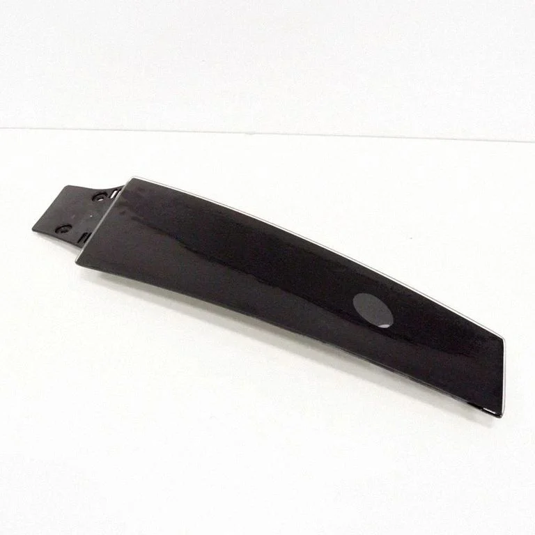 (B) pillar trim (top) 108389900C