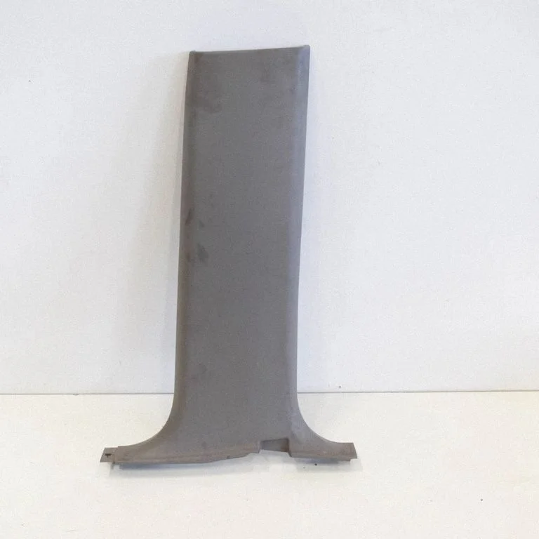 (B) pillar trim (top) – Mitsubishi L200 (2006-2014)