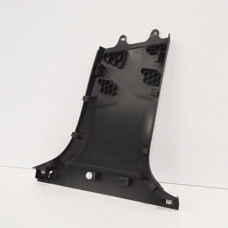 (B) pillar trim (top) – Mercedes-Benz GLC-Class C253 (2016-)