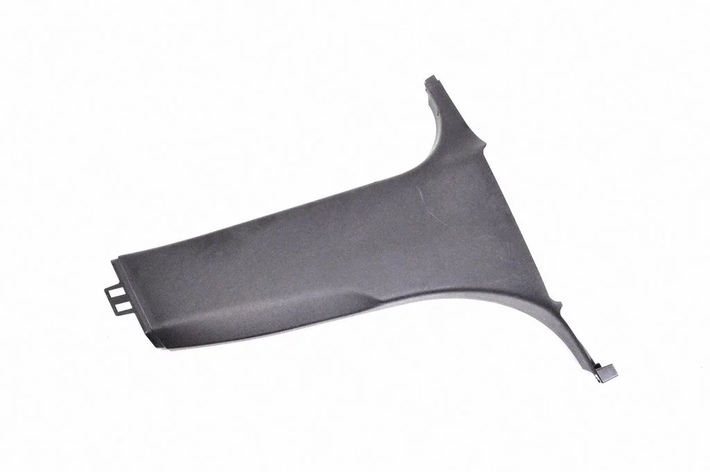 (B) pillar trim (top) – BMW X4 F26 (2014-2017)