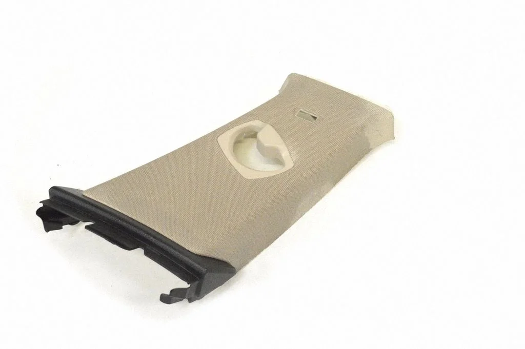 (B) pillar trim (top) – BMW 4 Series F36 Gran coupe (2014-2017)