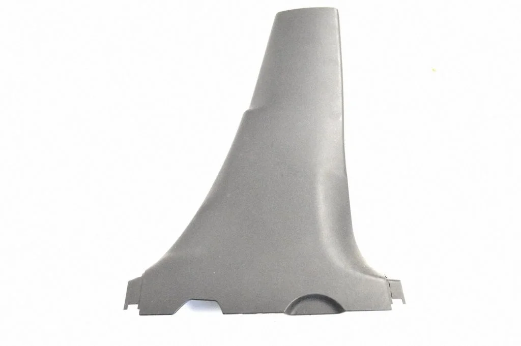 (B) pillar trim (top) 6241347040