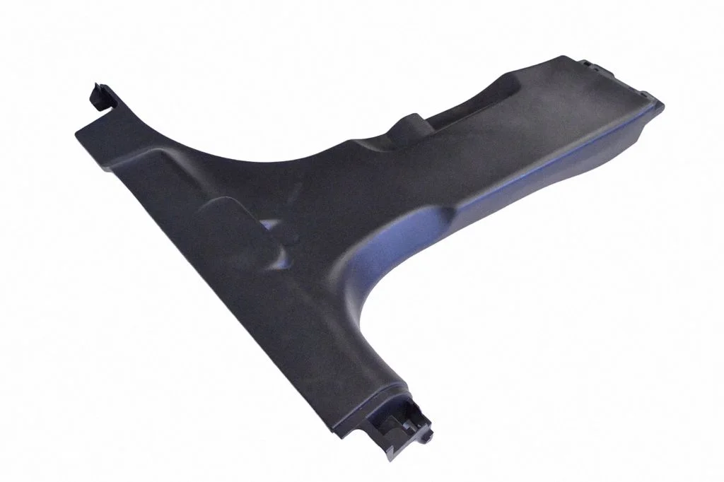 (B) pillar trim (top) 670019610