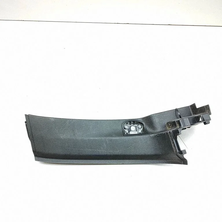 (C) pillar trim 3V9868223C