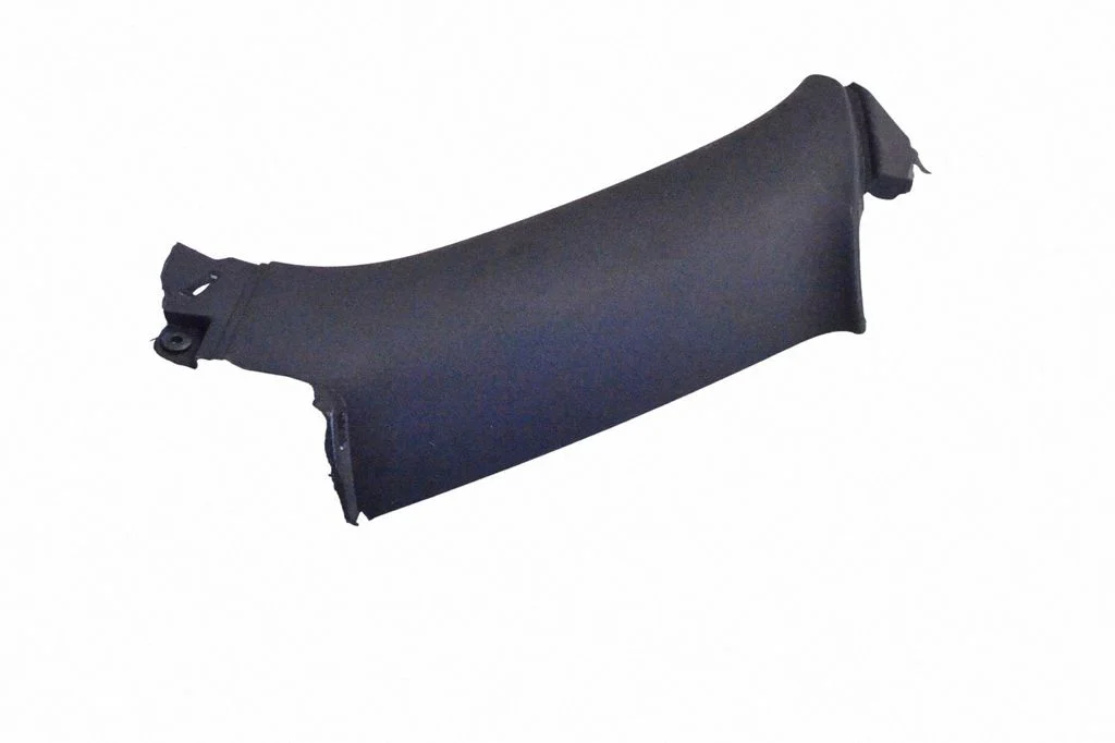 (C) pillar trim 31389593