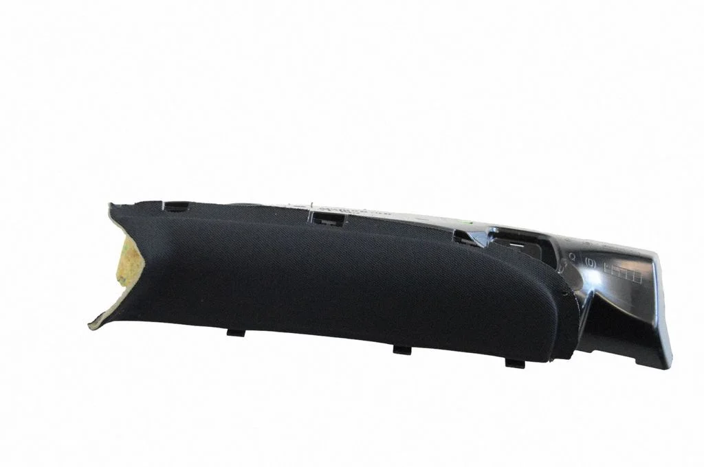 (C) pillar trim A2176900725