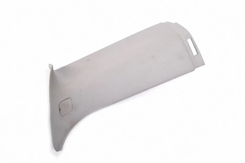 (C) pillar trim 8V41S31010AEW
