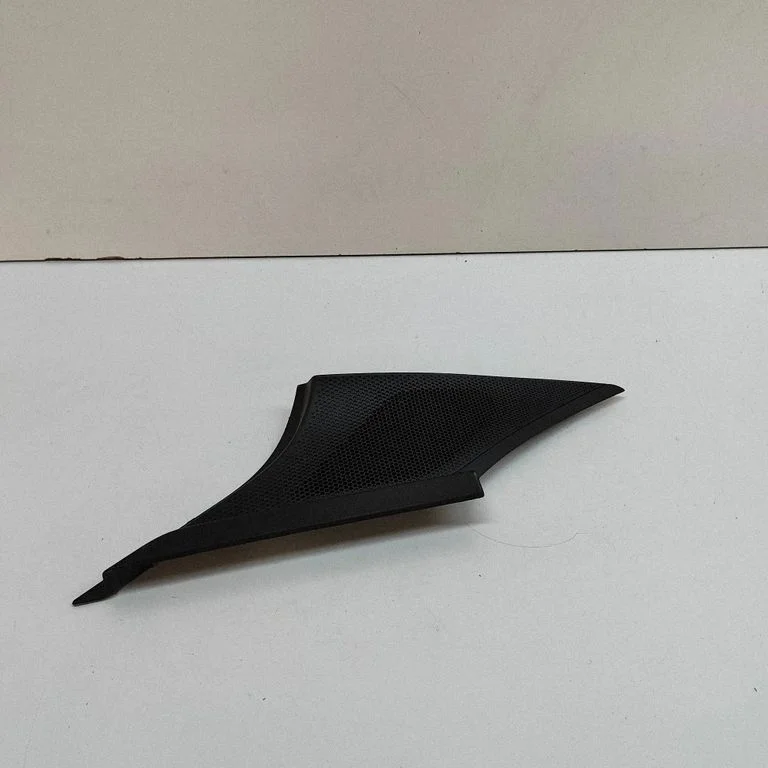 (C) statņa apdare 9J0867287